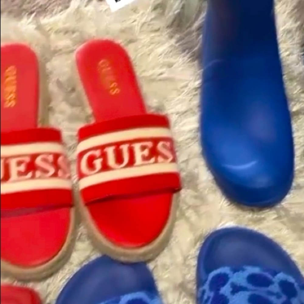 Guess sandals